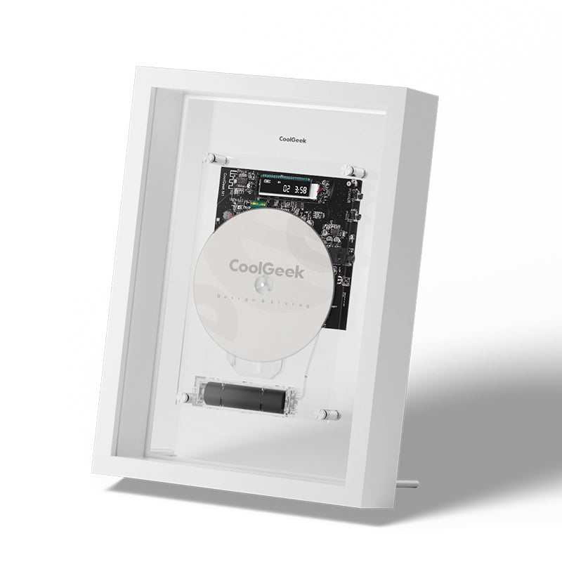 Coolgeek M1 CD Player:Frame CD and Display It in Your Room